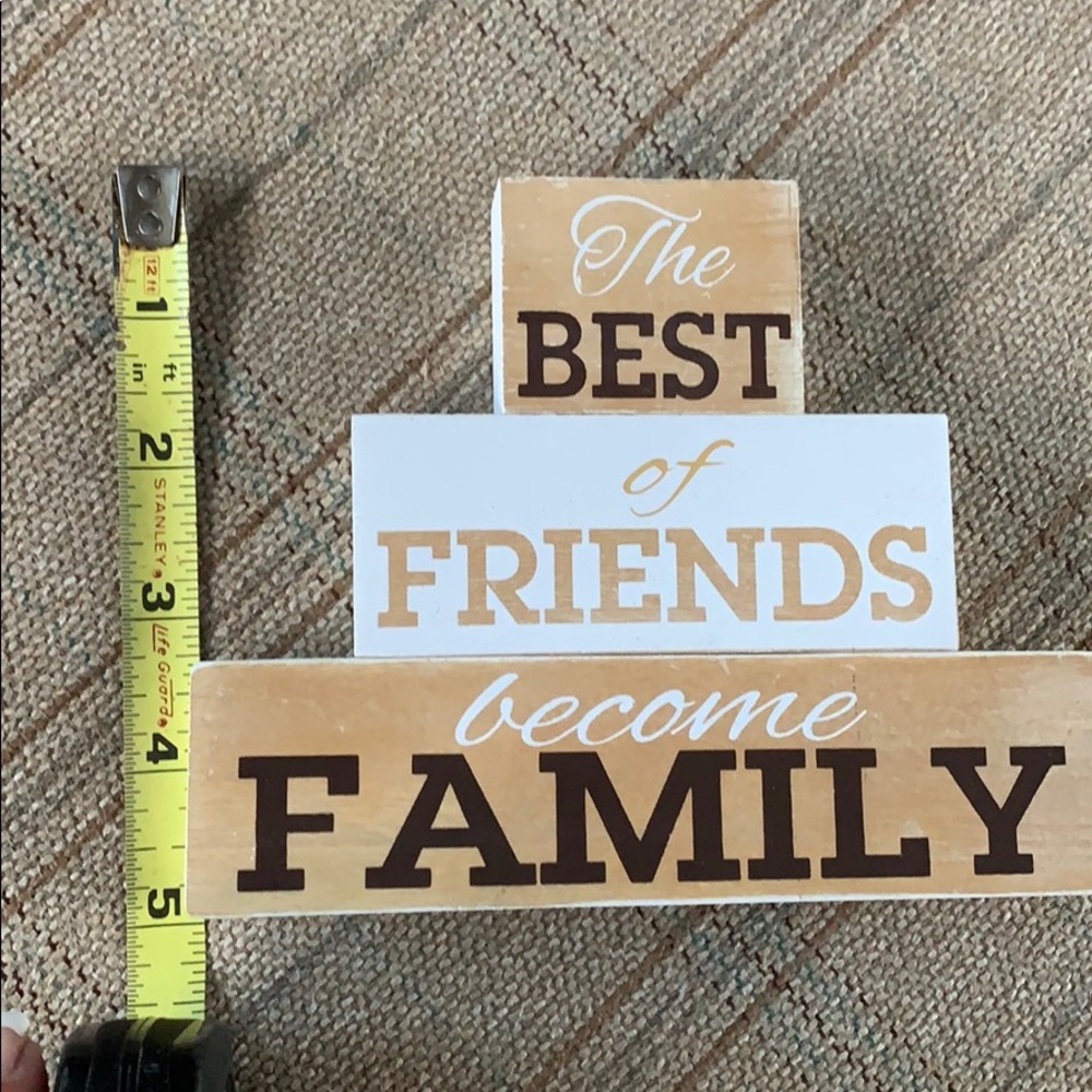Friend Family Sign - Picture 5 of 6